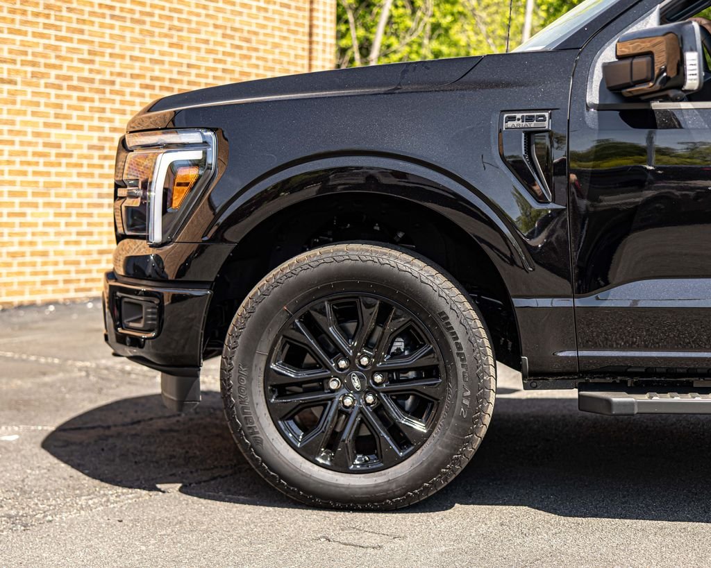 Used 2026 Black Ford Lariat image 8