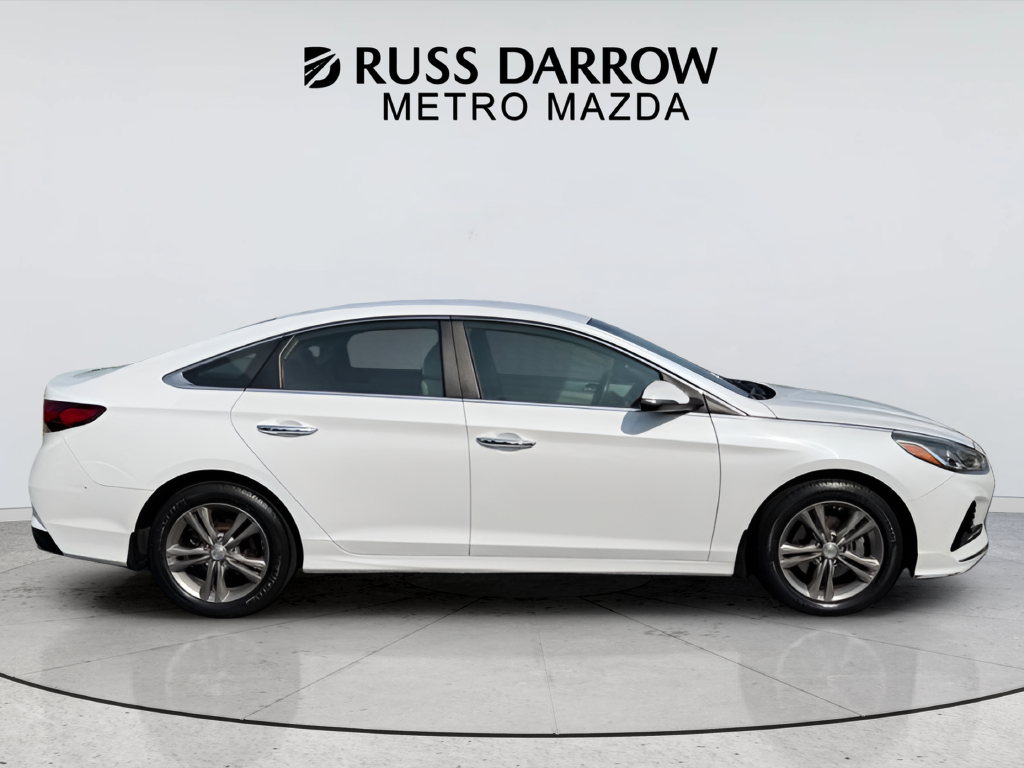 Used 2018 White Hyundai SEL image 5