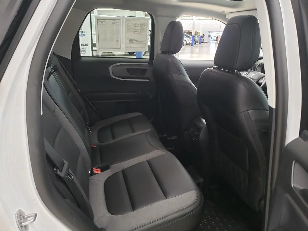 Certified Used 2025 Oxford White Ford Big Bend image 17