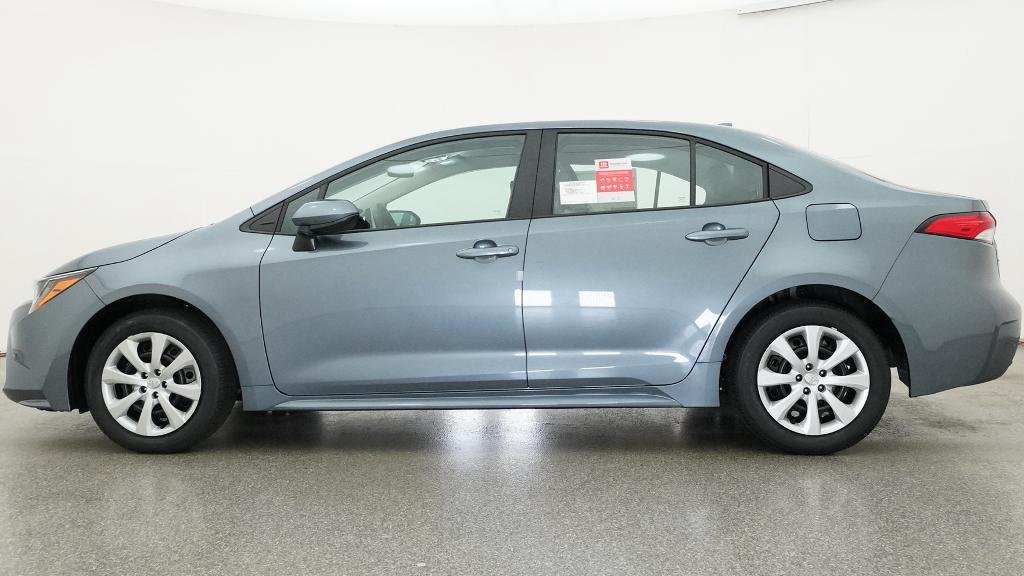 New 2026 Celestite Toyota LE image 2