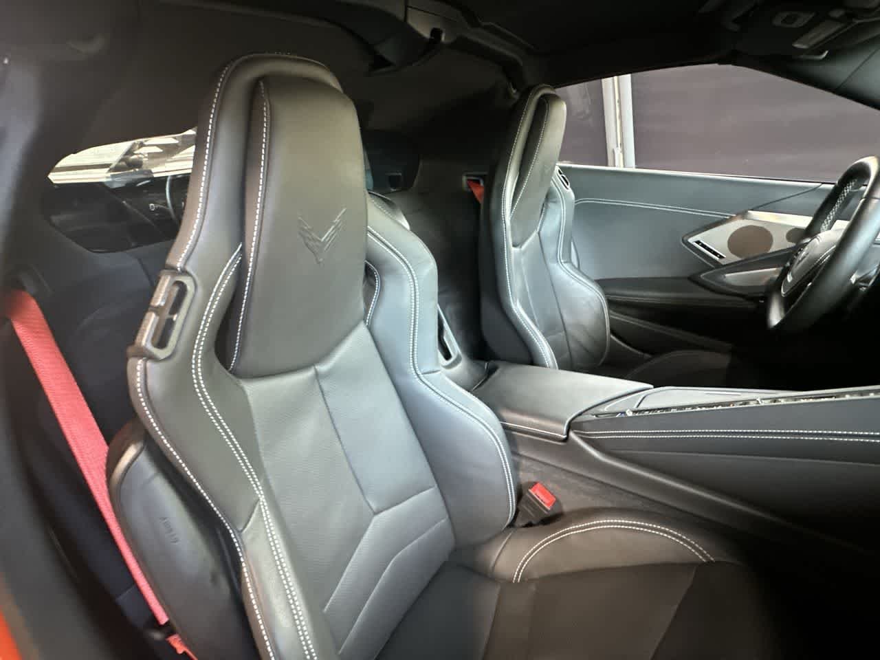 Used 2025 Sebring Orange Tintcoat Chevrolet 2LT image 27