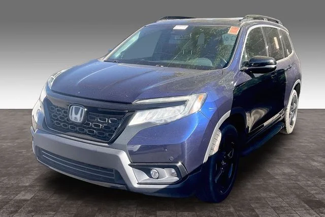 Used 2019 Blue Honda Elite image 1