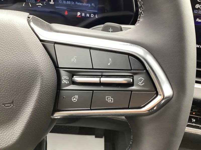 2027 Chevrolet Equinox LT - Photo 32