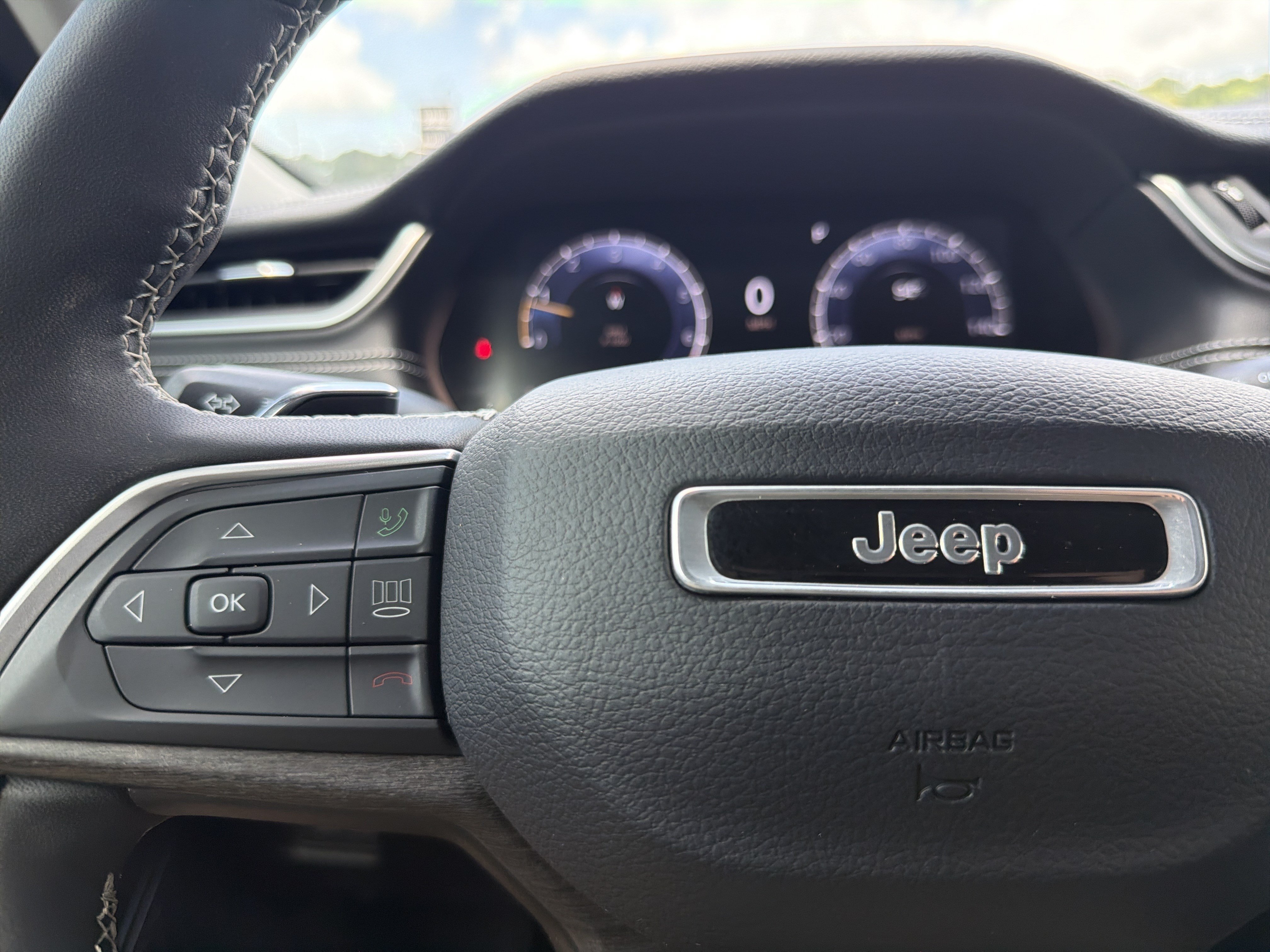 2023 Jeep Grand Cherokee Limited - Photo 28