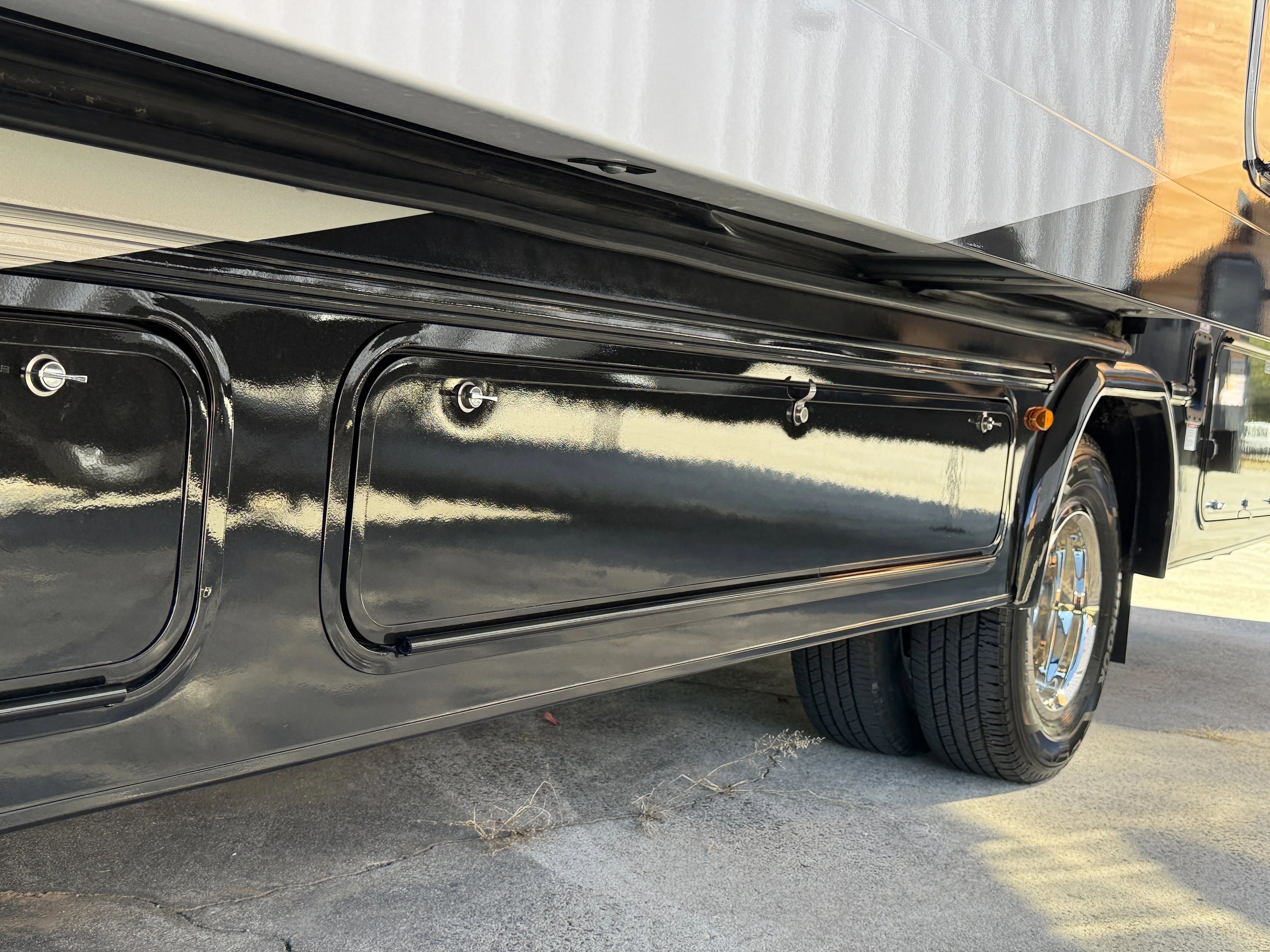 2026 Ford E-Series Cutaway Base - Photo 17
