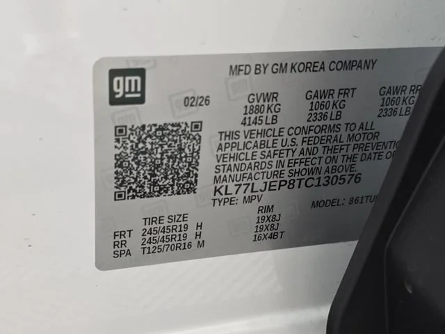 Used 2026 Summit White Chevrolet 2RS image 10