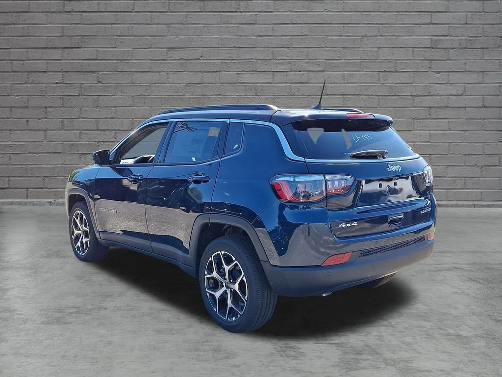 New 2026 Fathom Blue Pearl Coat Jeep Limited image 6