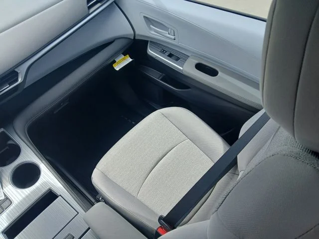 New 2026  Toyota LE image 25