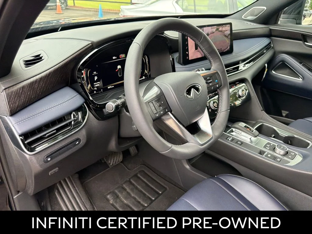 Certified Used 2026 Mineral Black INFINITI SPORT image 17