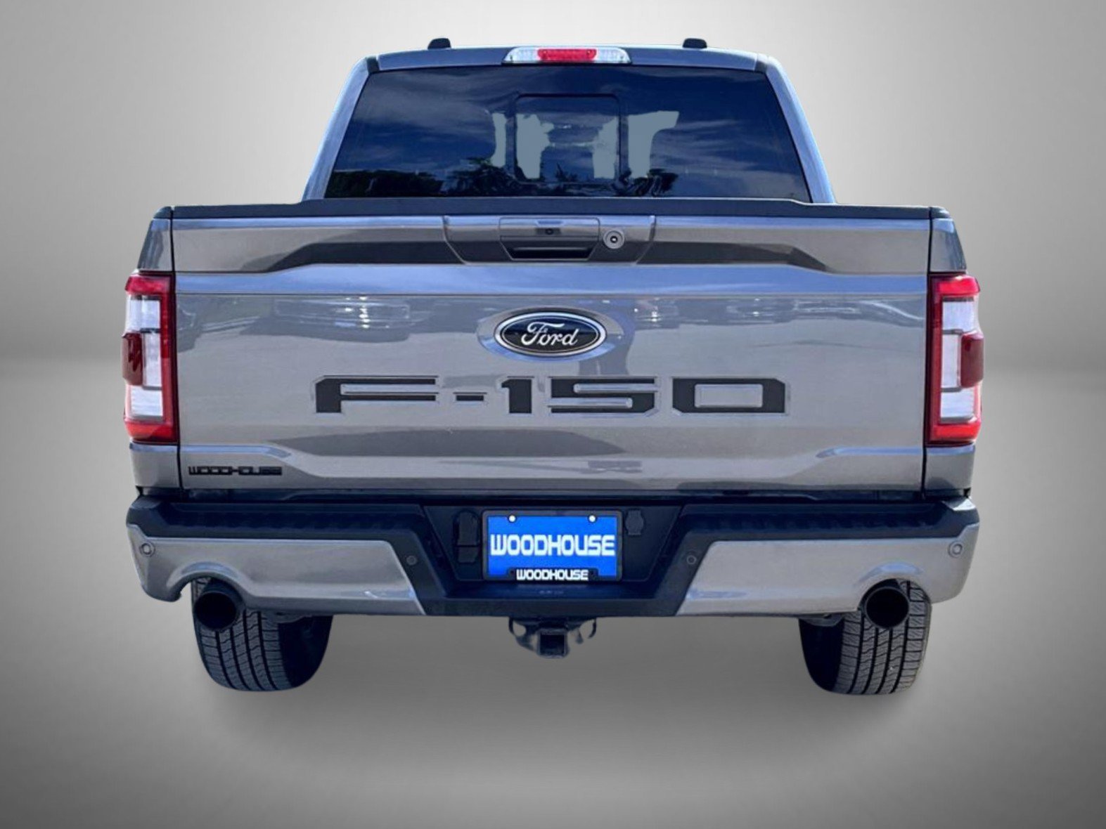 Used 2023 Gray Ford Lariat image 6