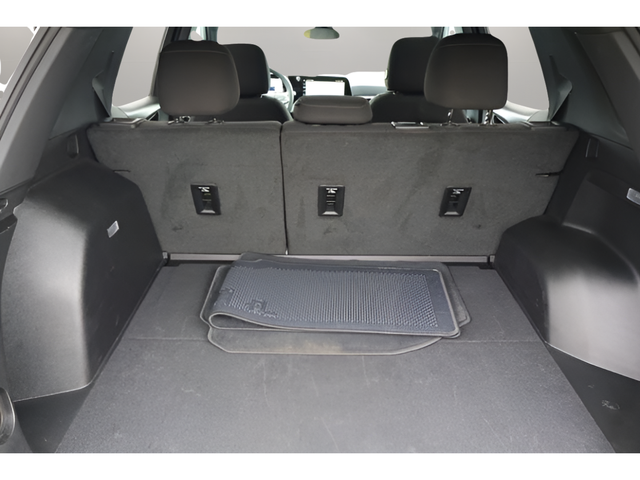 Used 2026 White Chevrolet LT image 17