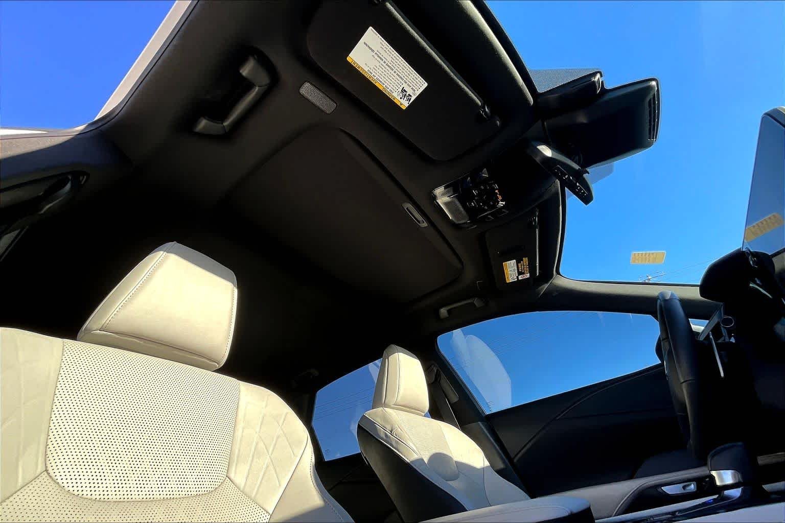 Used 2024 Eminent White Pearl Lexus Premium Plus image 12
