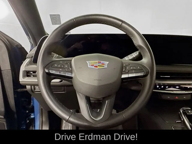2025 Cadillac XT4 Premium Luxury - Photo 11