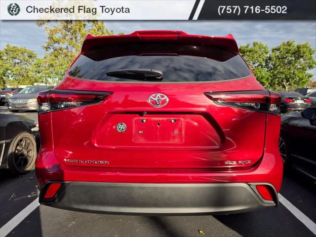 Certified Used 2026 RUBY FLARE PEARL Toyota  image 5