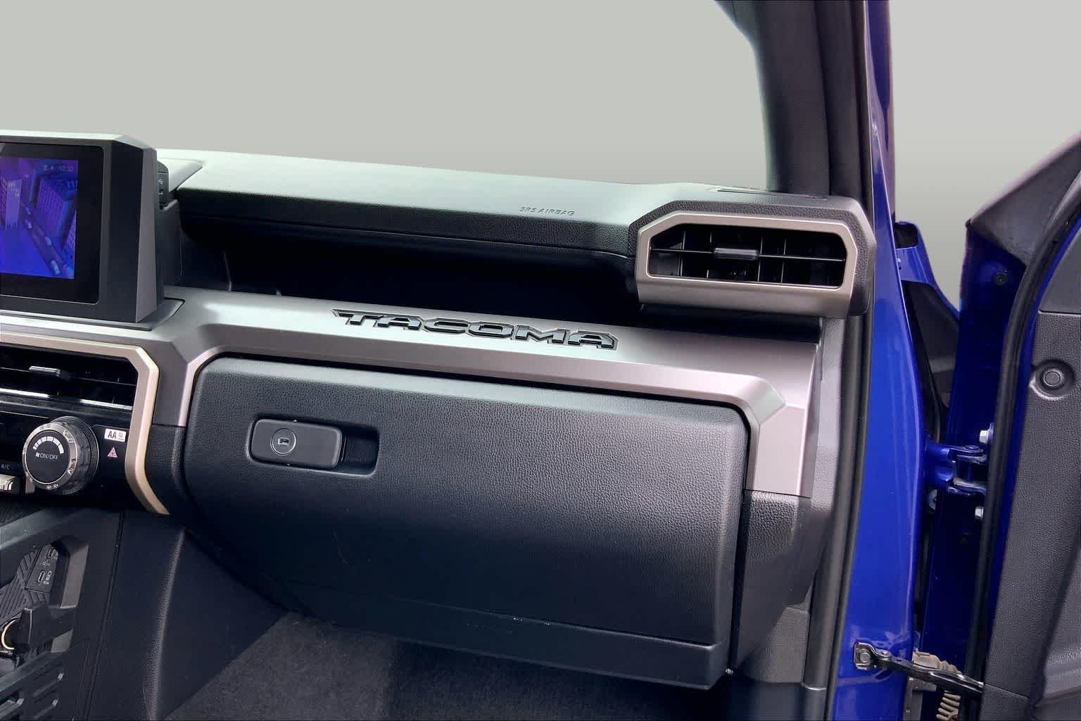 Used 2024 Blue Crush Metallic Toyota SR5 image 18