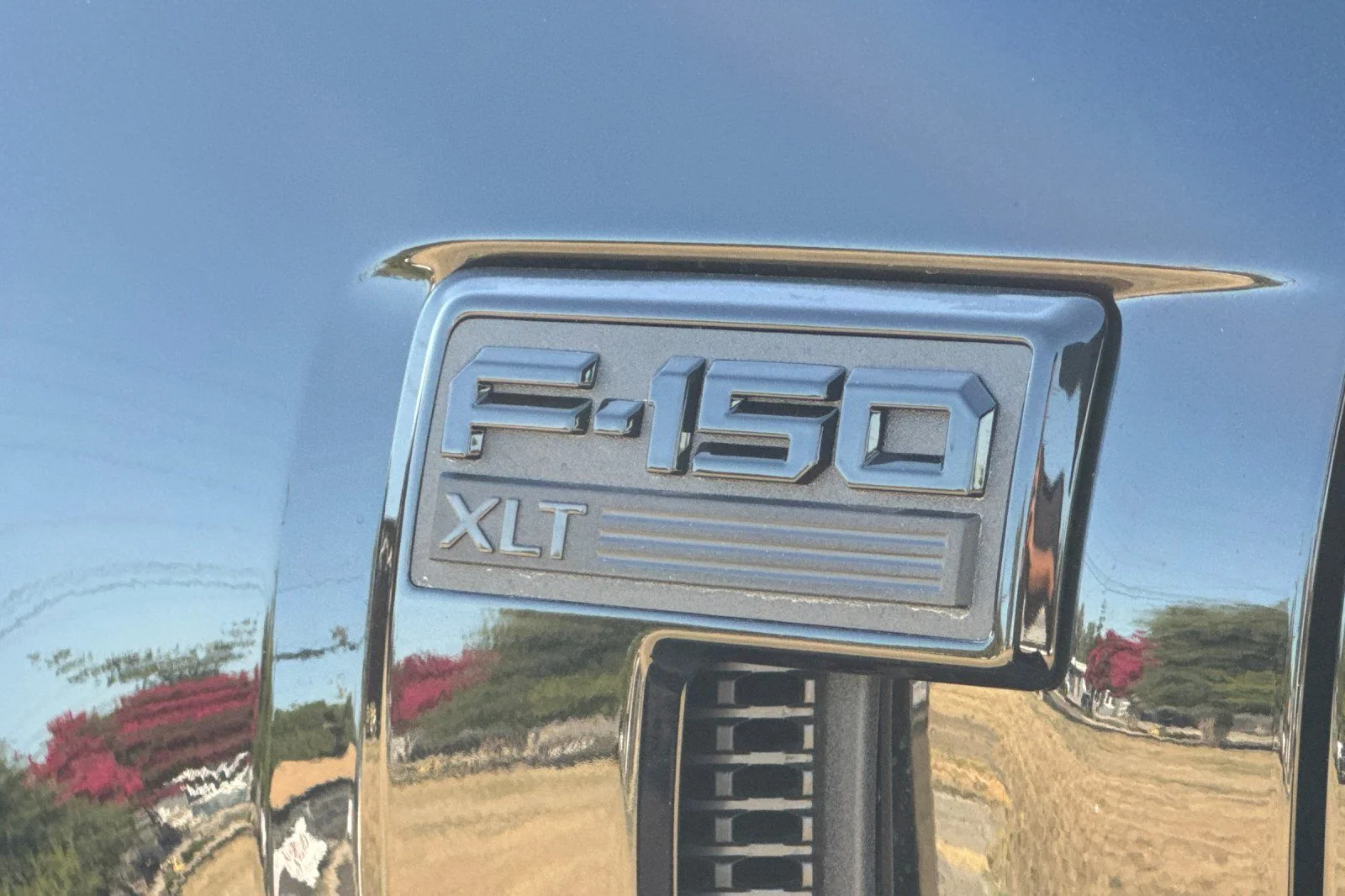 New 2026 Agate Black Metallic Ford XLT image 29