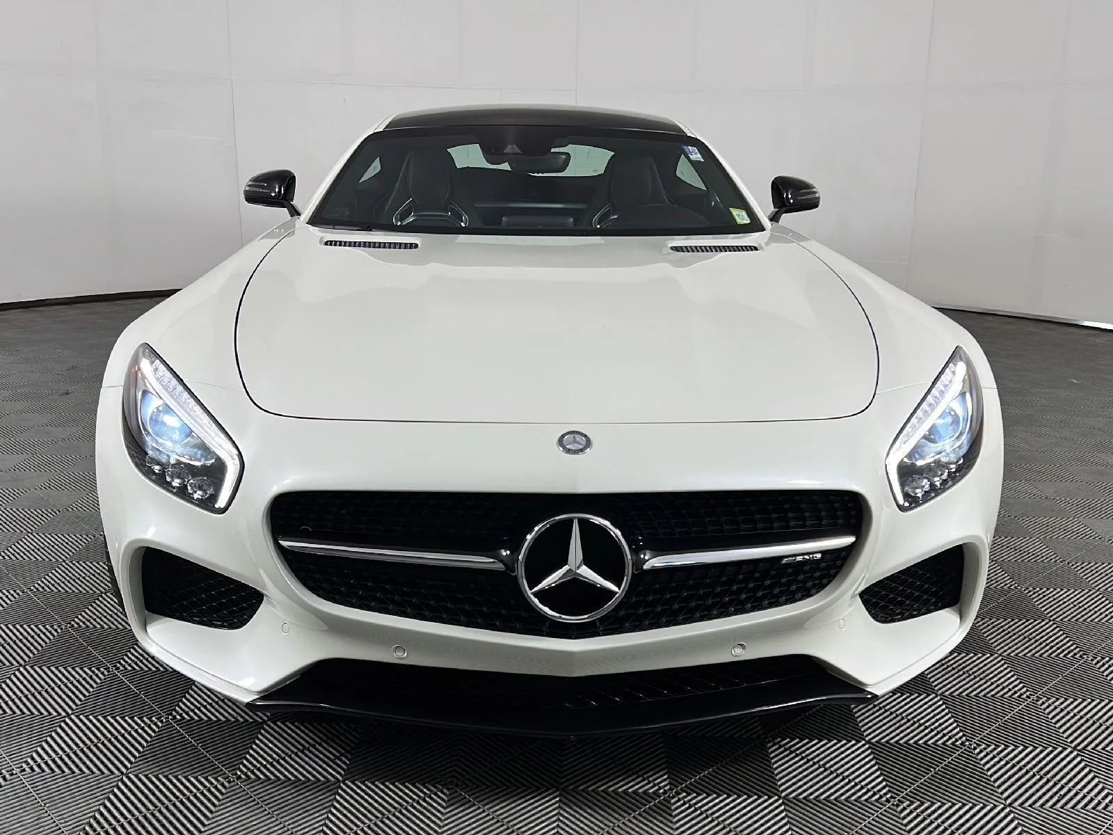 Used 2016 Diamond White Mercedes-Benz S image 43