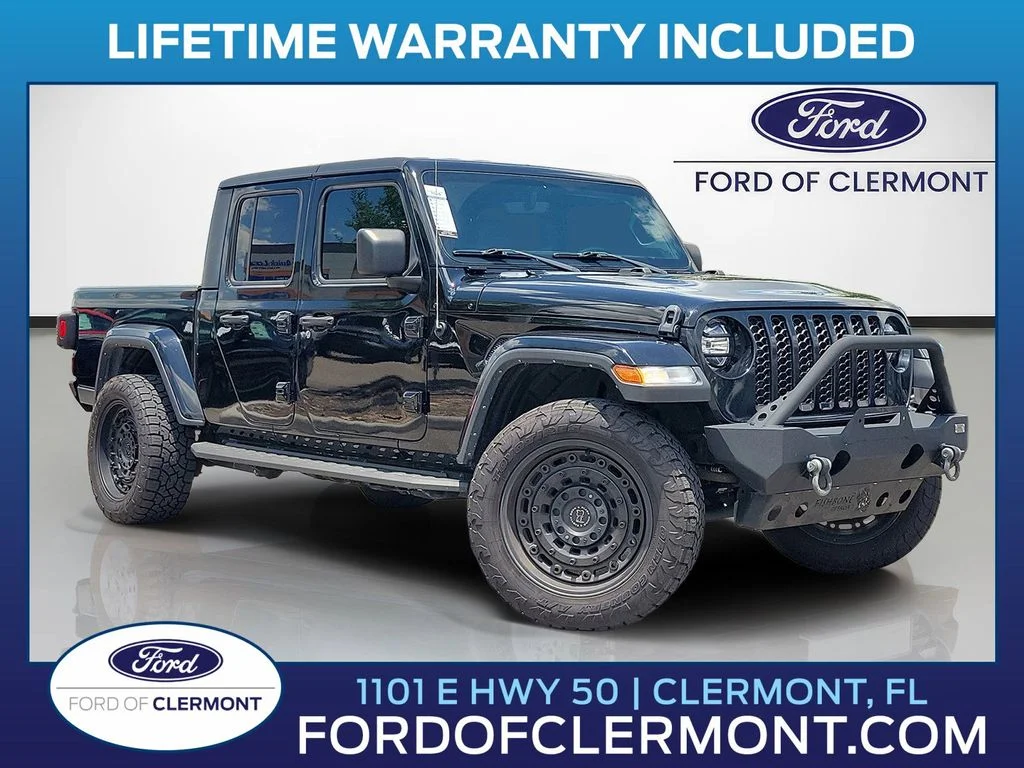 2021 Jeep Gladiator Overland's photo