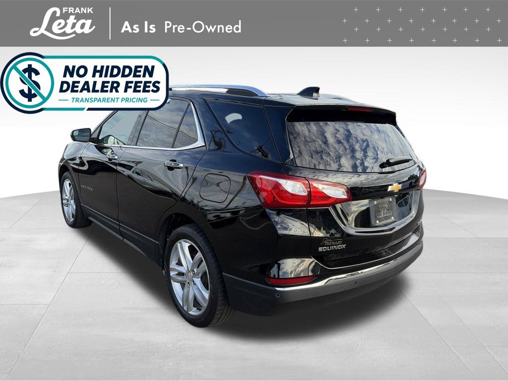 Used 2018 Mosaic Black Metallic Chevrolet  image 4