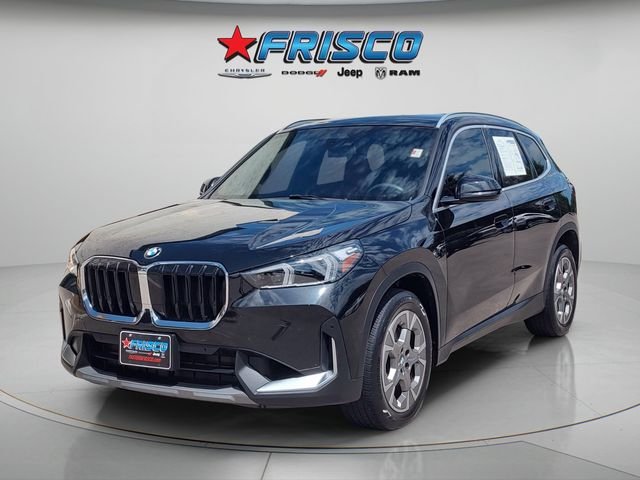 Used 2023 Black BMW xDrive28i image 3