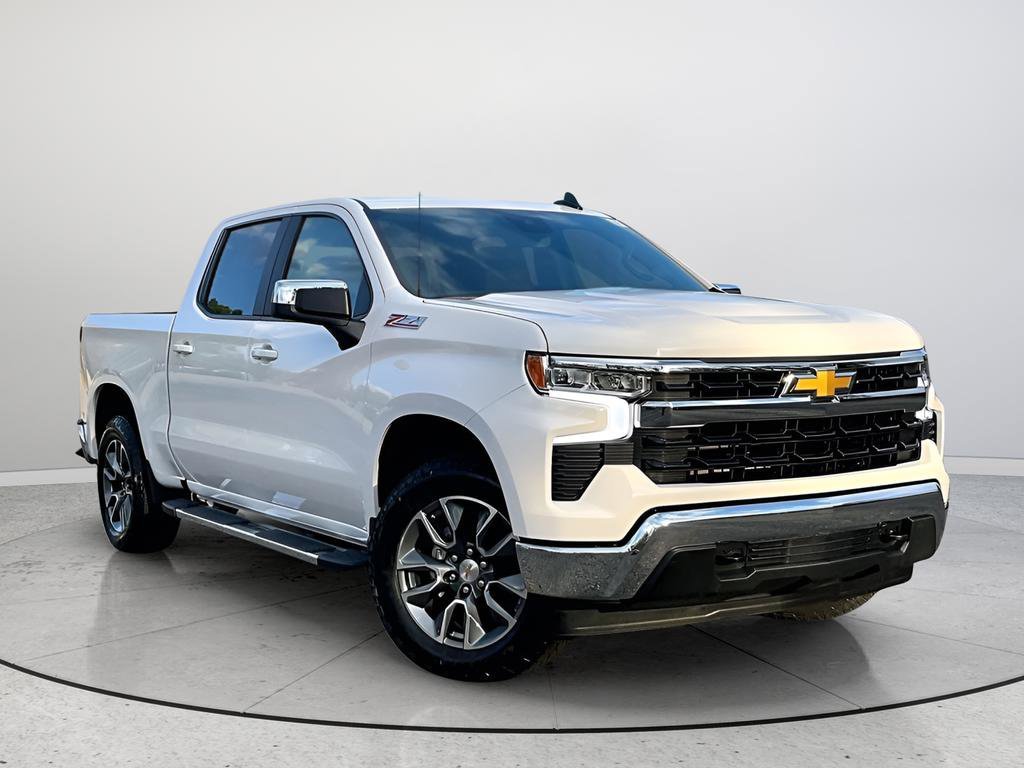 New 2026 Chevrolet Silverado 1500 LT 4D Crew Cab