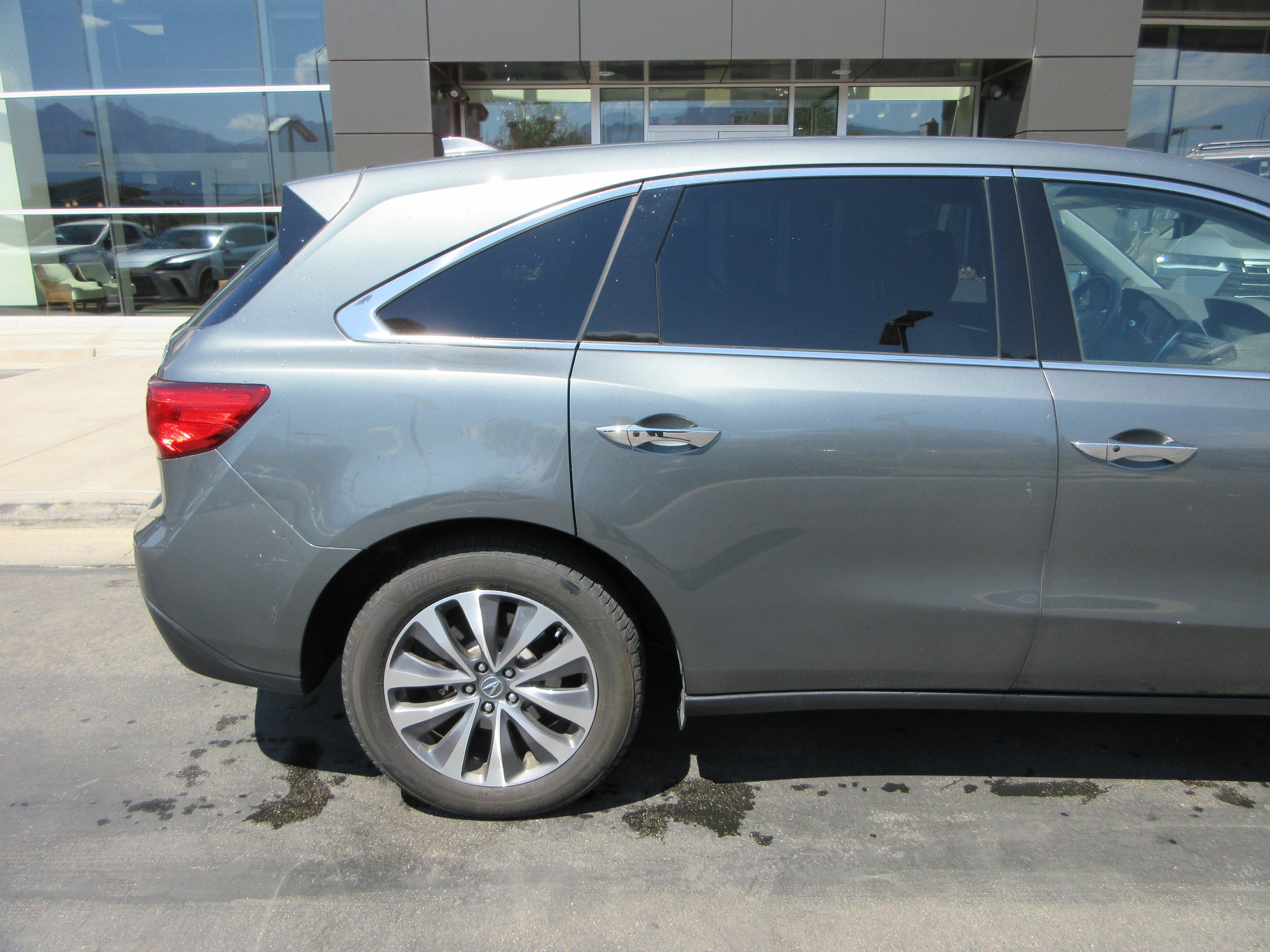 Used 2016 Forest Mist Metallic Acura w/Tech image 11