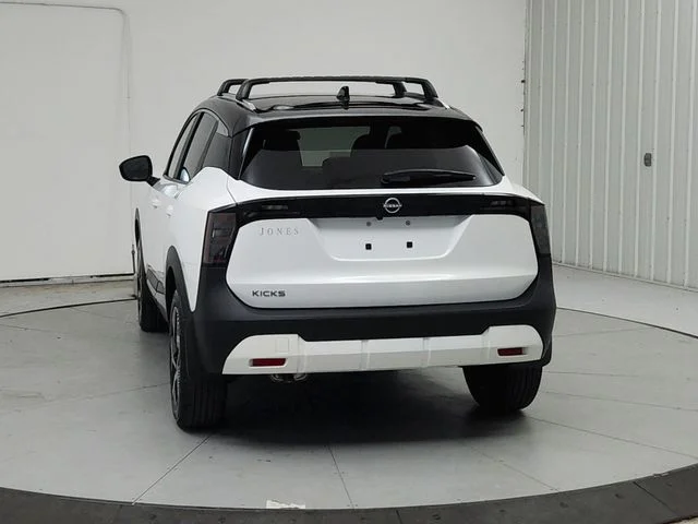 New 2027 White Nissan SV image 7