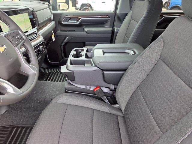 2026 Chevrolet Silverado 3500 HD LT - Photo 20