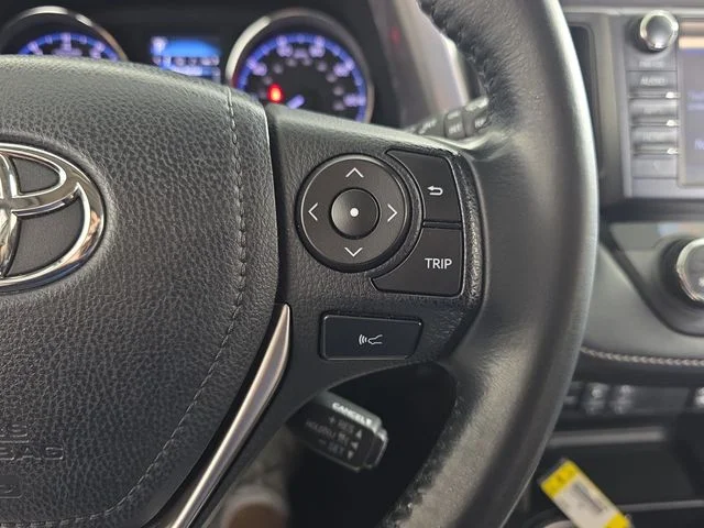 Used 2018 Blizzard Pearl Toyota Limited image 13
