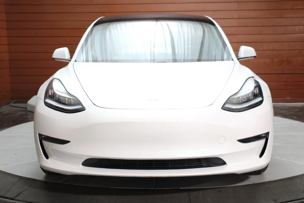 Used 2020 Pearl White Multi-Coat Tesla Long Range image 2