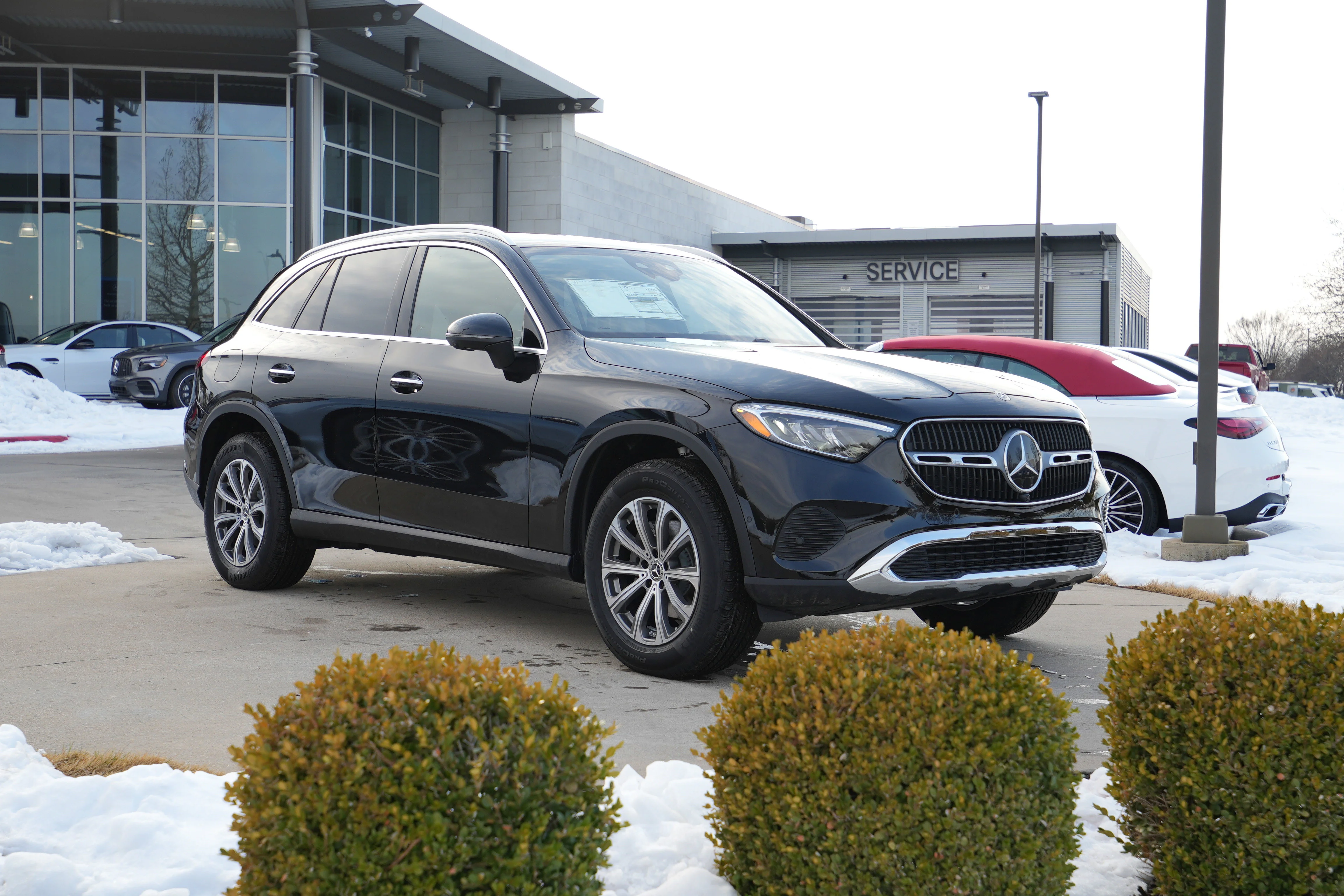 New 2026 OBSIDIAN BLACK Mercedes-Benz GLC 300 image 10