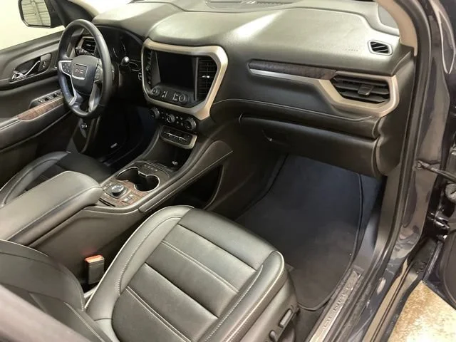 Used 2023 Hunter Metallic GMC Denali image 17