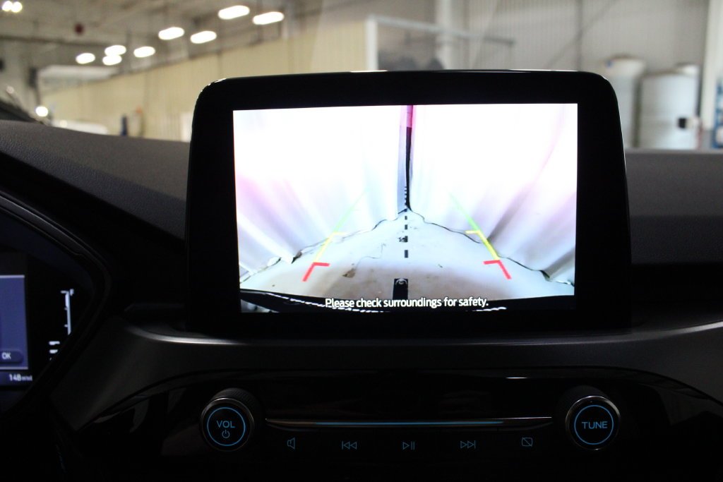 Used 2023 Vapor Blue Ford Active image 4