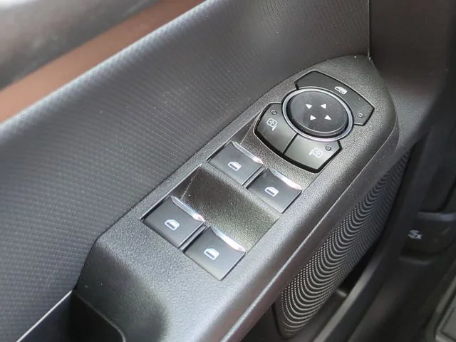 New 2026 Velocity Blue Metallic Ford Outer Banks® image 25