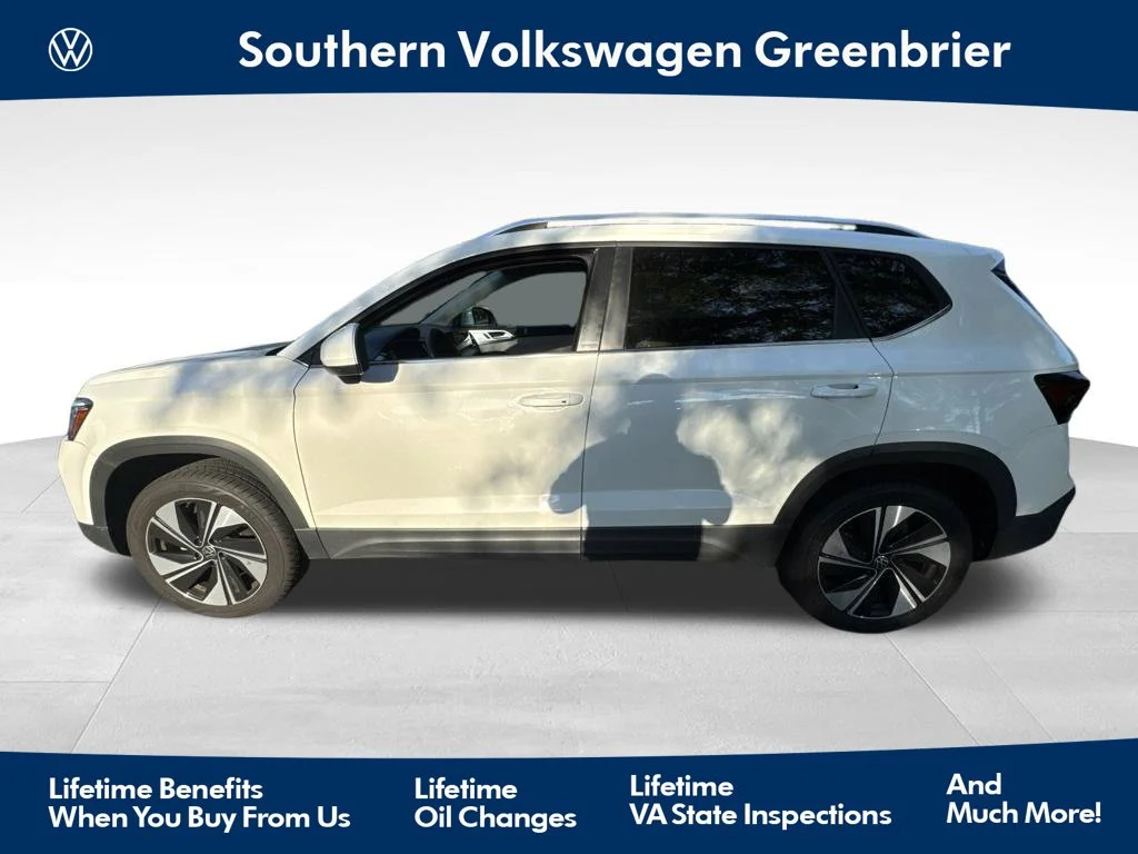 2025 Volkswagen Taos