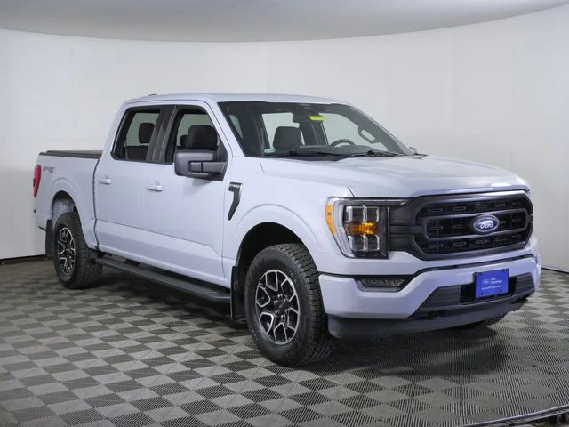 Certified Used 2022 White Ford XLT image 1