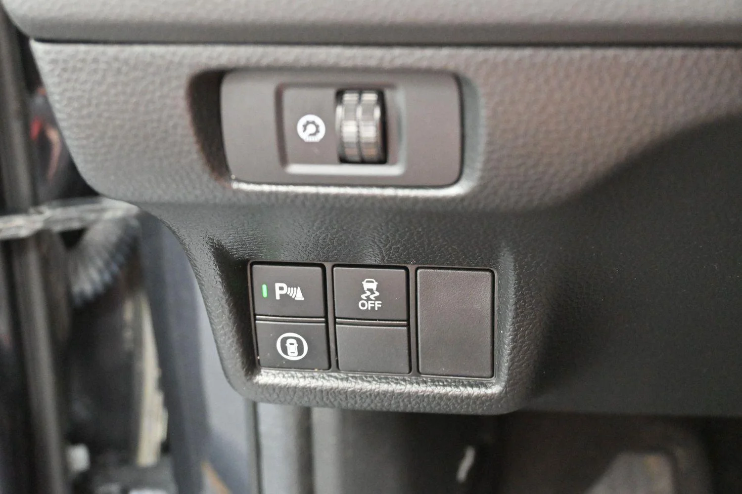 Used 2024 Meteorite Gray Metallic Honda Touring image 20