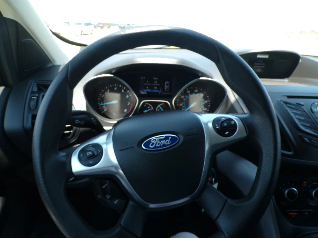 Used 2016 Sunset Ford SE image 20