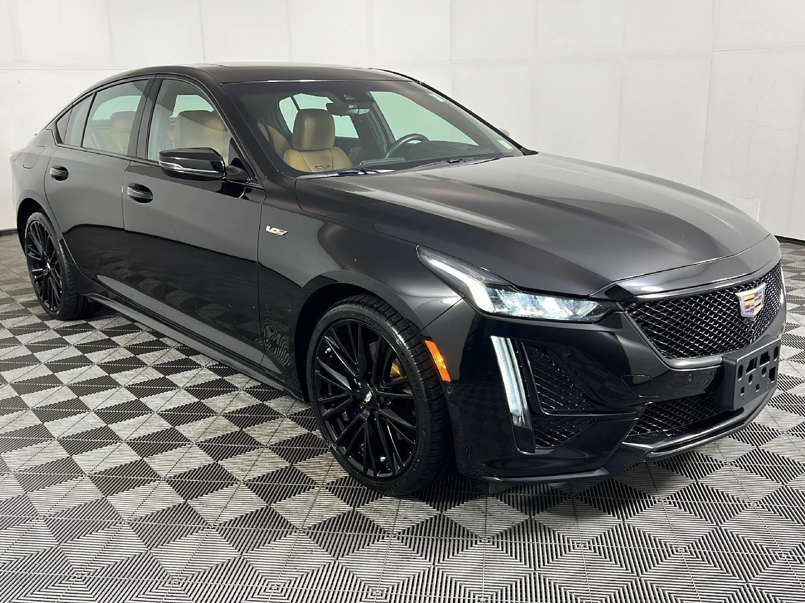 Used 2022 Black Raven Cadillac Base image 33