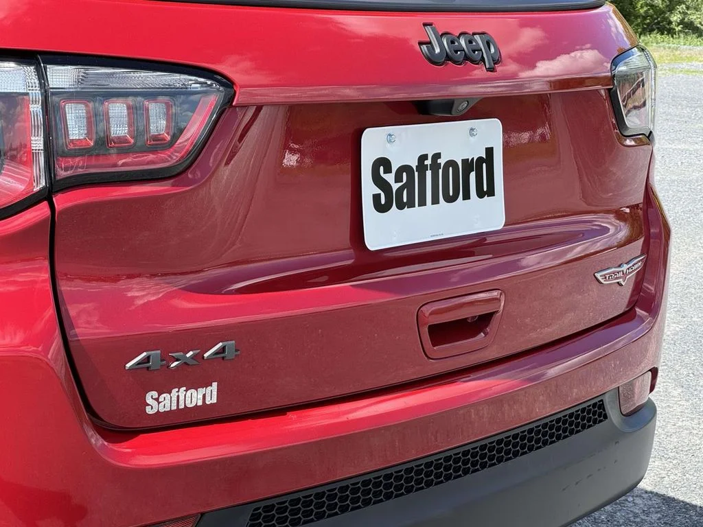 Used 2019 Red Jeep Trailhawk image 10