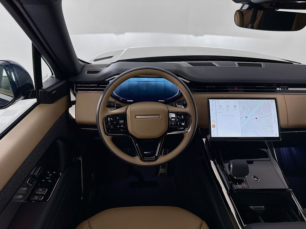 New 2026 Santorini Black Land Rover Dynamic SE image 23