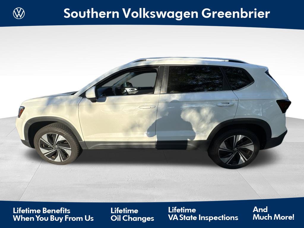 2025 Volkswagen Taos