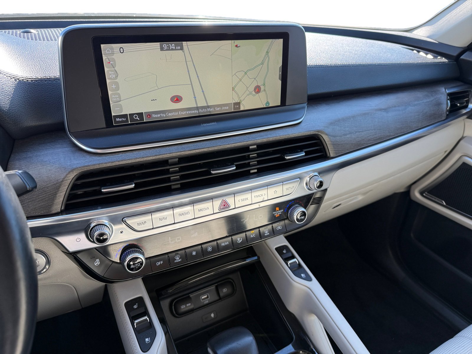Used 2022 Sangria Kia EX image 12