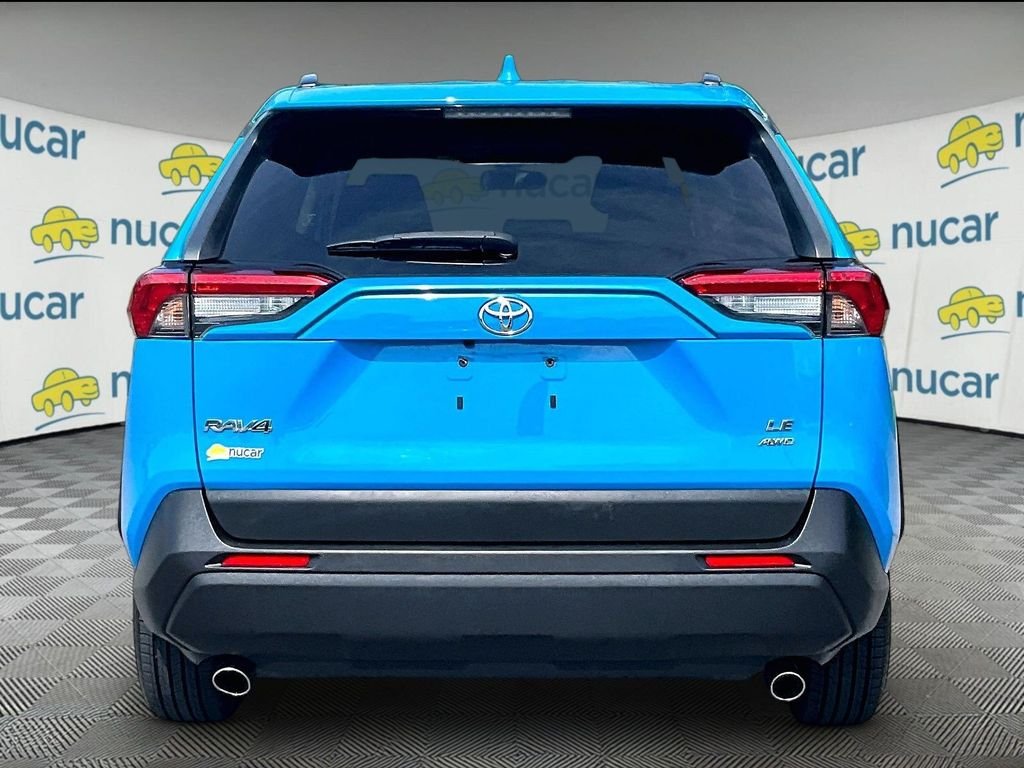 Used 2019 Blue Toyota LE image 5