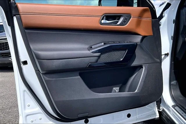New 2026 Nissan Pathfinder Platinum 4D Sport Utility
