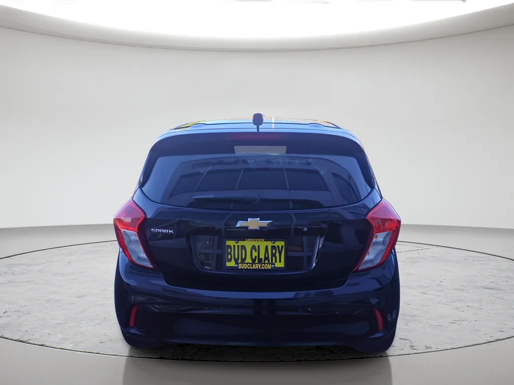 Used 2020 Black Chevrolet LS image 5