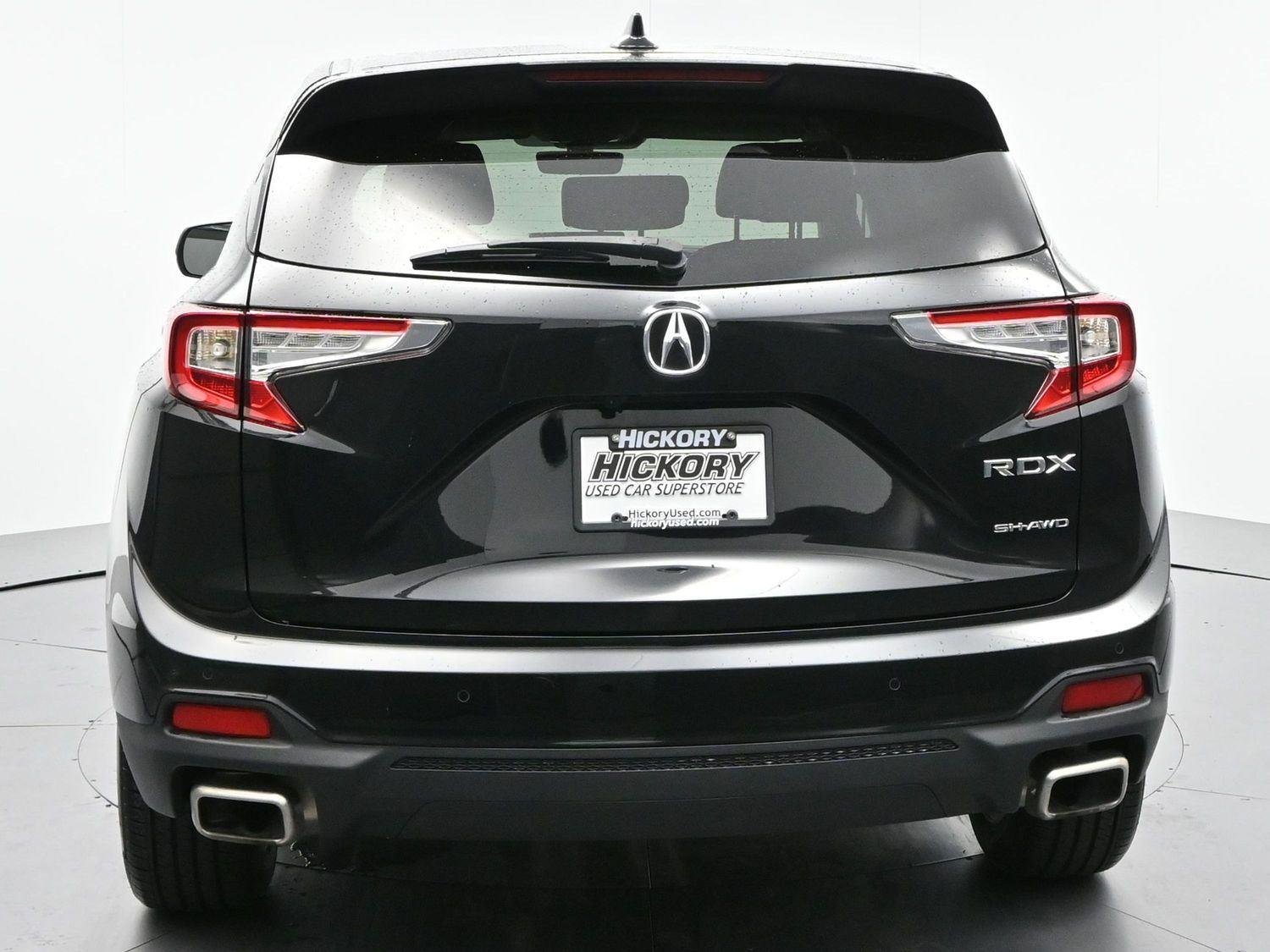 Used 2024 Majestic Black Pearl Acura SH-AWD w/Tech image 6