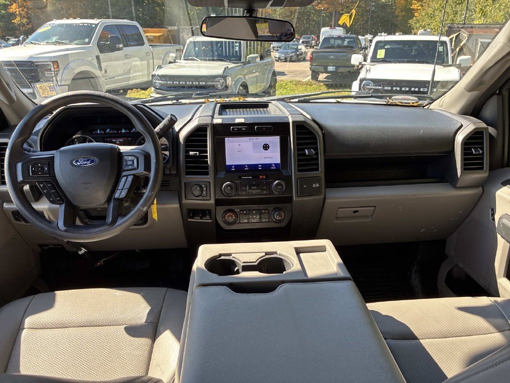 Used 2022 White Ford XL image 20