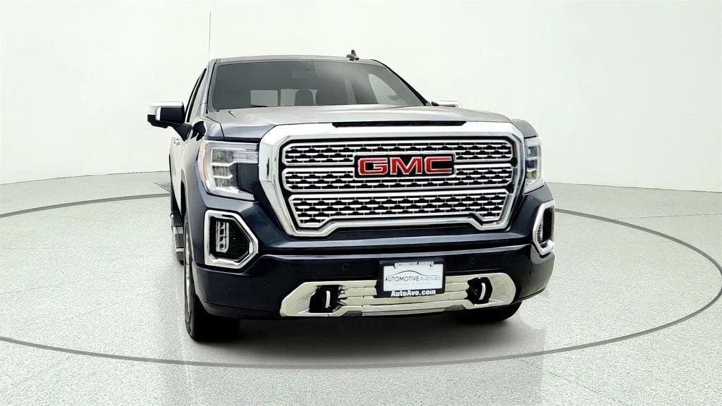 Used 2021 Hunter Metallic GMC 4WD Crew Cab 147