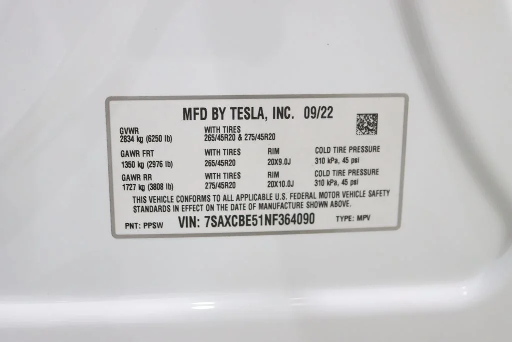 2022 Tesla Model X Base